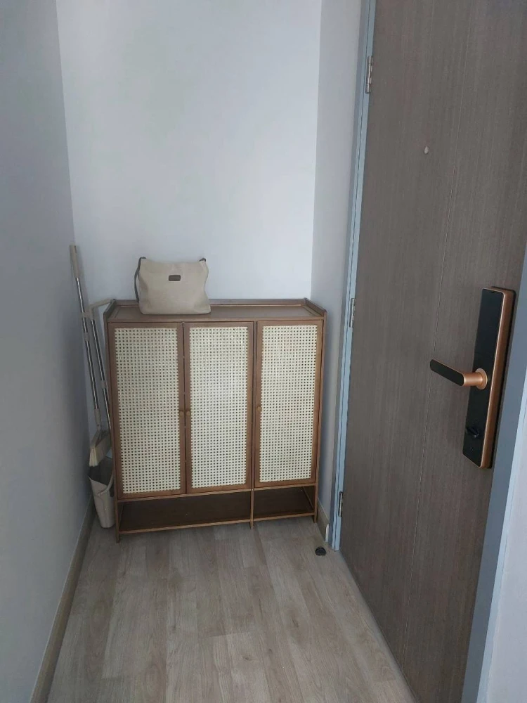 For rent: Grene Chaengwattana, 15th floor (corner room), great view, spacious area, ready to move in immediately.