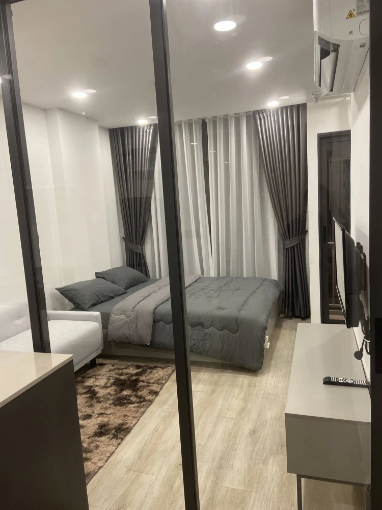 For rent: Groove Scape Ladprao - Sutthisan, Building 1, 8th floor, studio room. Excellent amenities. Don't miss out!