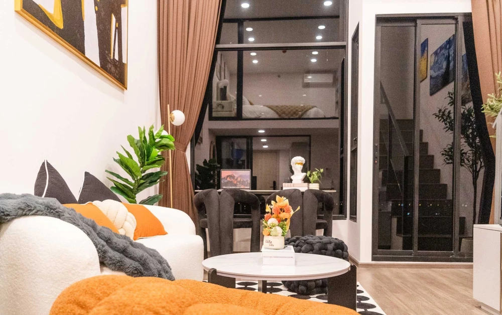 For rent and sale: So Origin Kaset Interchange, a lovely room with high, airy ceilings, a well-toned decor, and a beautiful view. Reserve now!