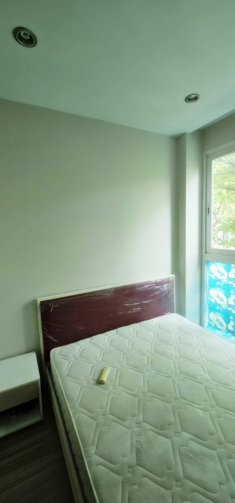 For rent!! Chrisma Condo, 2nd floor, Building B, beautiful room, fully furnished, ready to move in, hurry up and book now, don't miss out!!