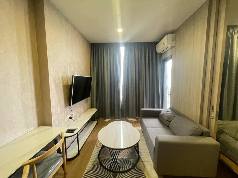 For rent: Cloud Thonglor-Phetchaburi, fully furnished + electrical appliances, beautiful wallpaper throughout the room, must book.