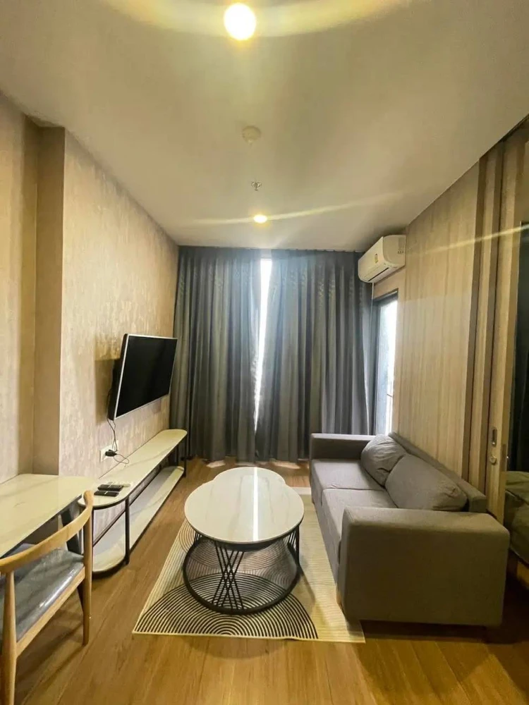 For rent: Cloud Thonglor-Phetchaburi, fully furnished + electrical appliances, beautiful wallpaper throughout the room, must book.