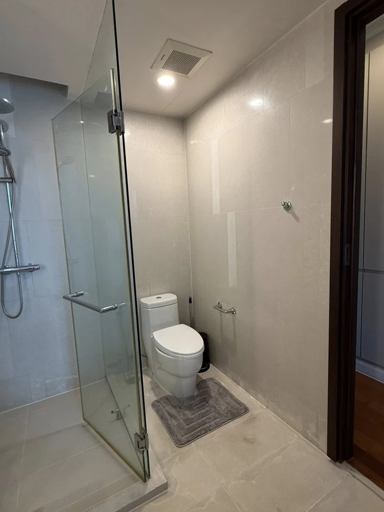 For rent: Quattro by Sansiri, 2 bedrooms. A lovely unit, fully furnished. Book now!