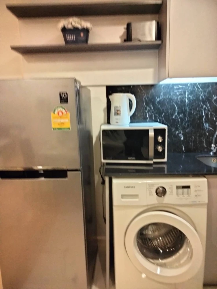 For rent!! Condo 15 Sukhumvit Residence, 7th floor, beautiful room, convenient transportation, ready to move in, don't miss it!!