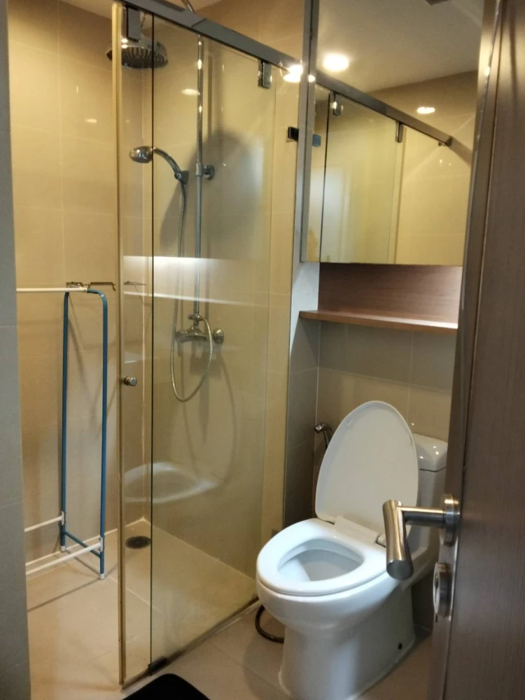Condo for rent 15 Sukhumvit Residences, beautiful room, ready to move in.