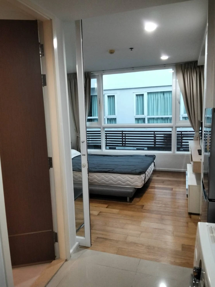 Condo for rent 15 Sukhumvit Residences, beautiful room, ready to move in.