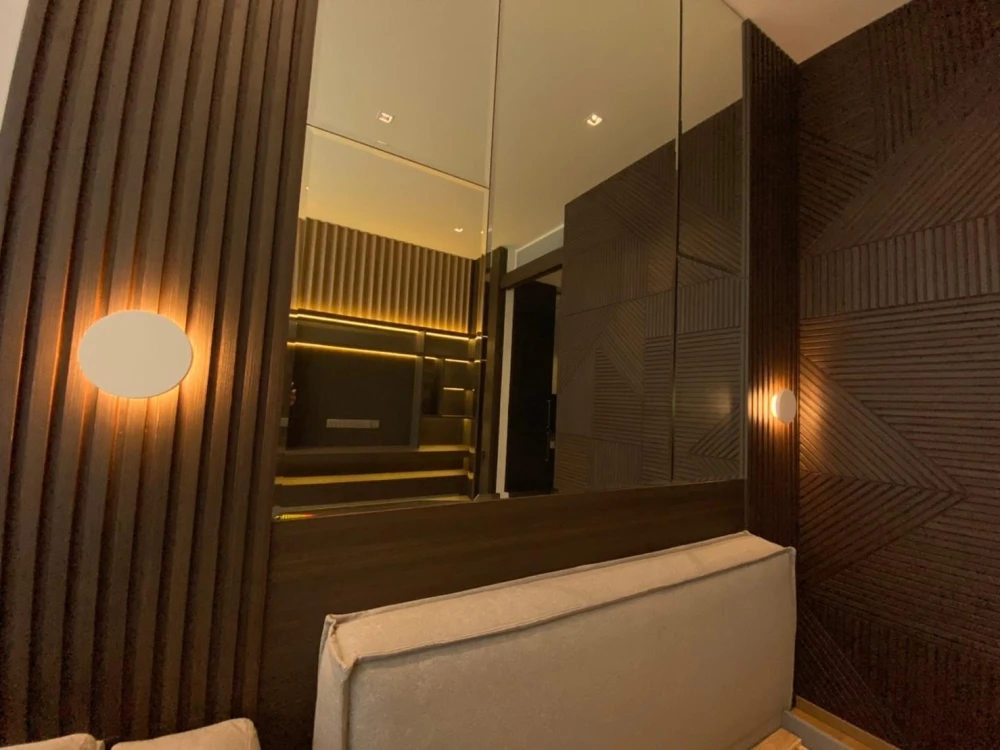 For rent!! Condo 28 Chidlom, 3rd floor, luxury condo, beautiful room, fully furnished, ready to move in, don't miss it!!