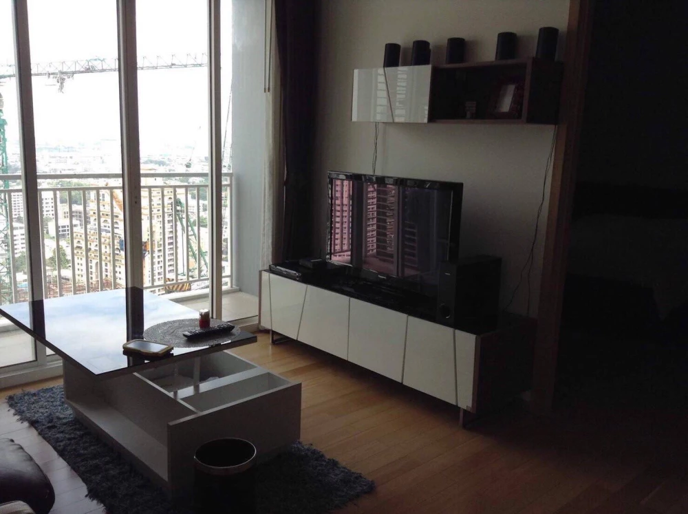 For Rent 39 by Sansiri Condo | Beautiful Room, Fully Furnished