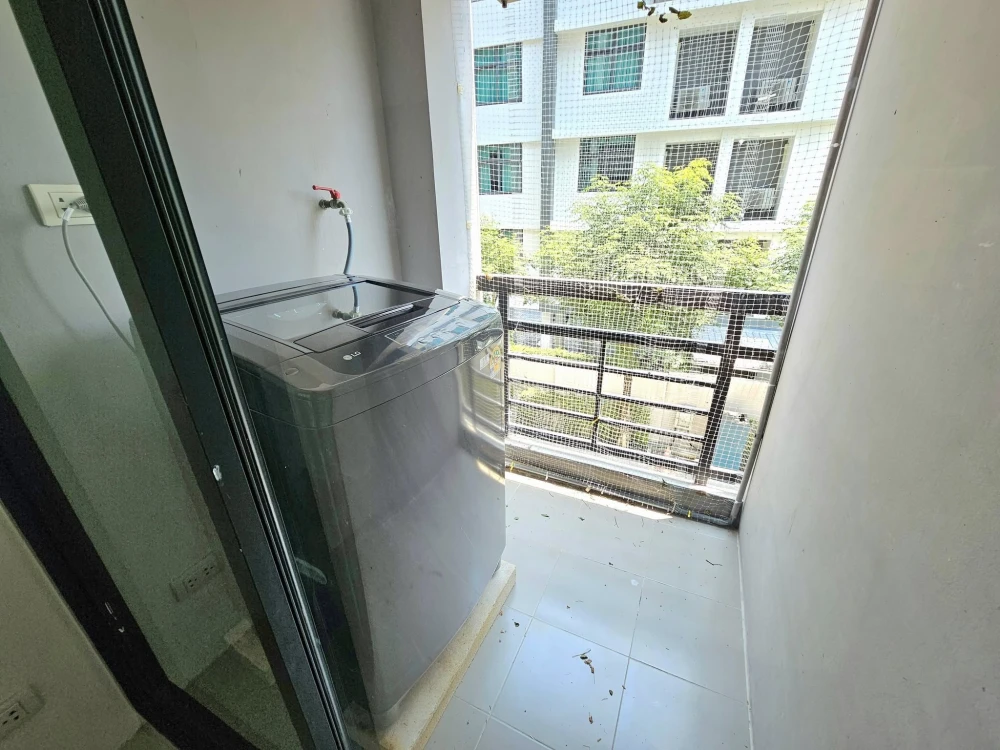 Condo for rent: A pool Condo Bangna, beautifully decorated room, complete facilities, if you don't book, you'll regret it.