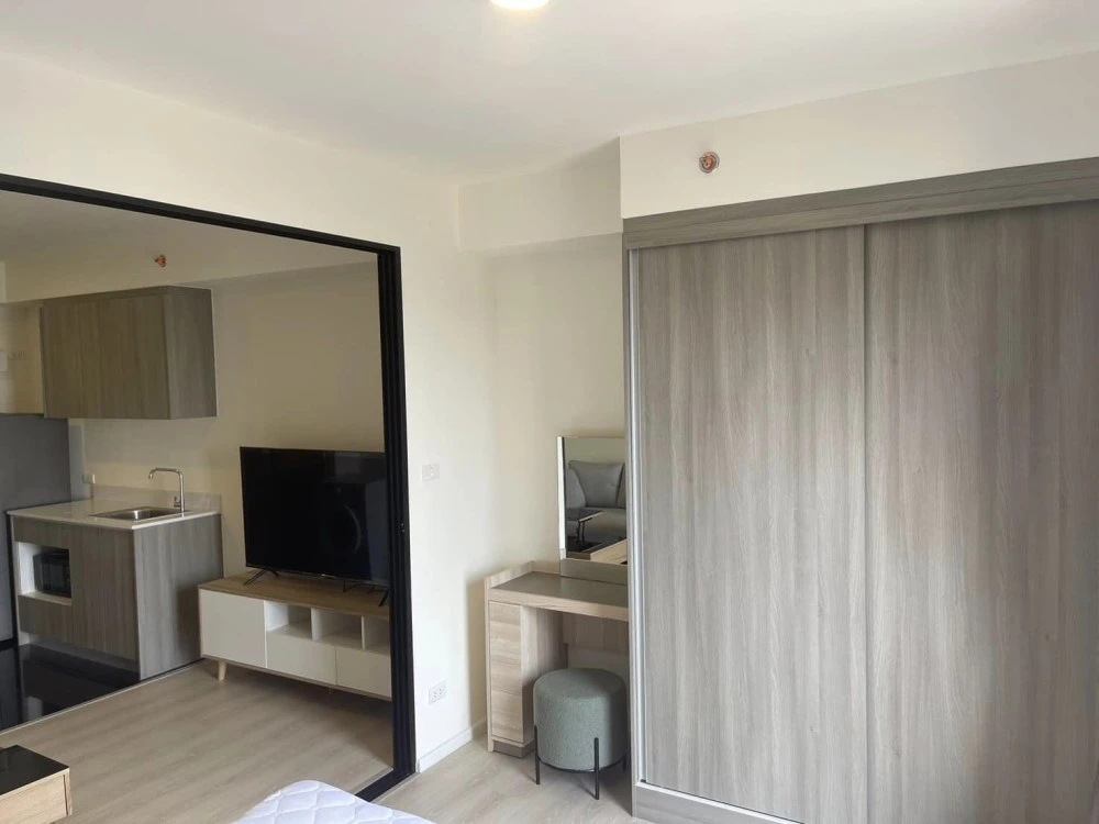 Condo for rent, A Space Mega , open view, good wind, clean room, comfortable to the eyes, very livable. Hurry and reserve now, very worthwhile.