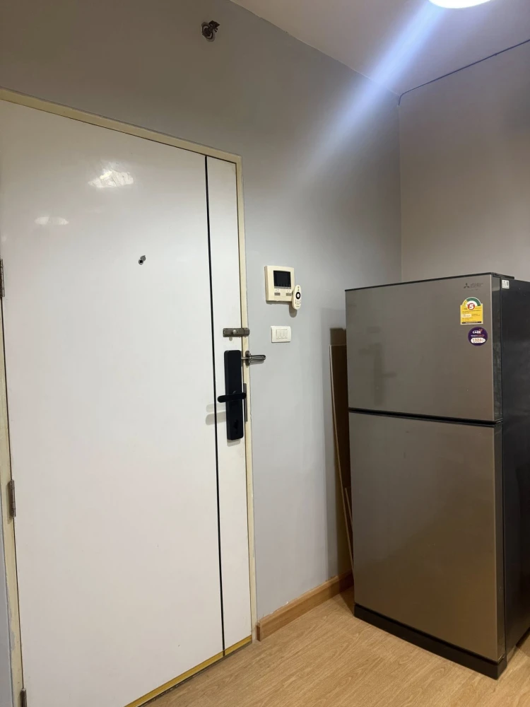 Condo for rent A space (Asok - Ratchada) Quiet atmosphere, not crowded, hurry and book before you miss out.