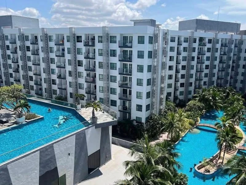 ให้เช่า คอนโด Arcadia Beach Resort (พัทยาใต้) ห้องกว้างขวางพร้อมอยู่ เฟอร์พร้อม อยู่สบายห้องกว้าง รีบจองเลย