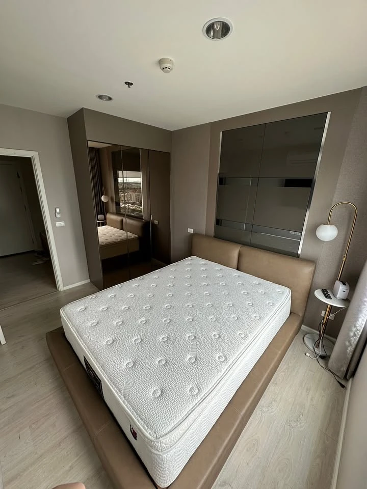Condo for rent ASPIRE SATHORN THAPRA, 18th floor, clear view, beautiful Buit-In furniture, can't be booked anymore, hurry up.