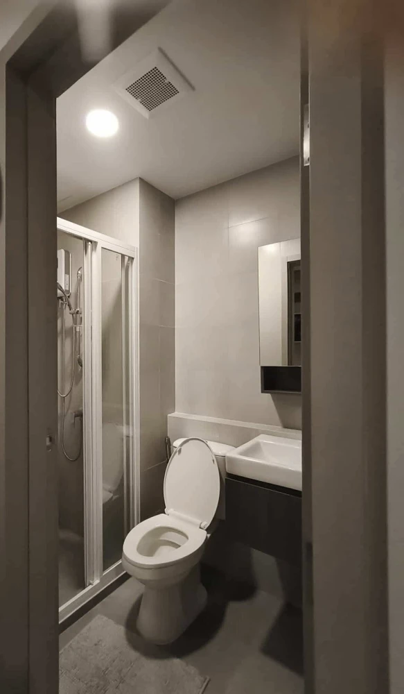 Condo for rent: Aspire Sukhumvit Rama 4, ready to move in, fully furnished, just bring your bags and move in.