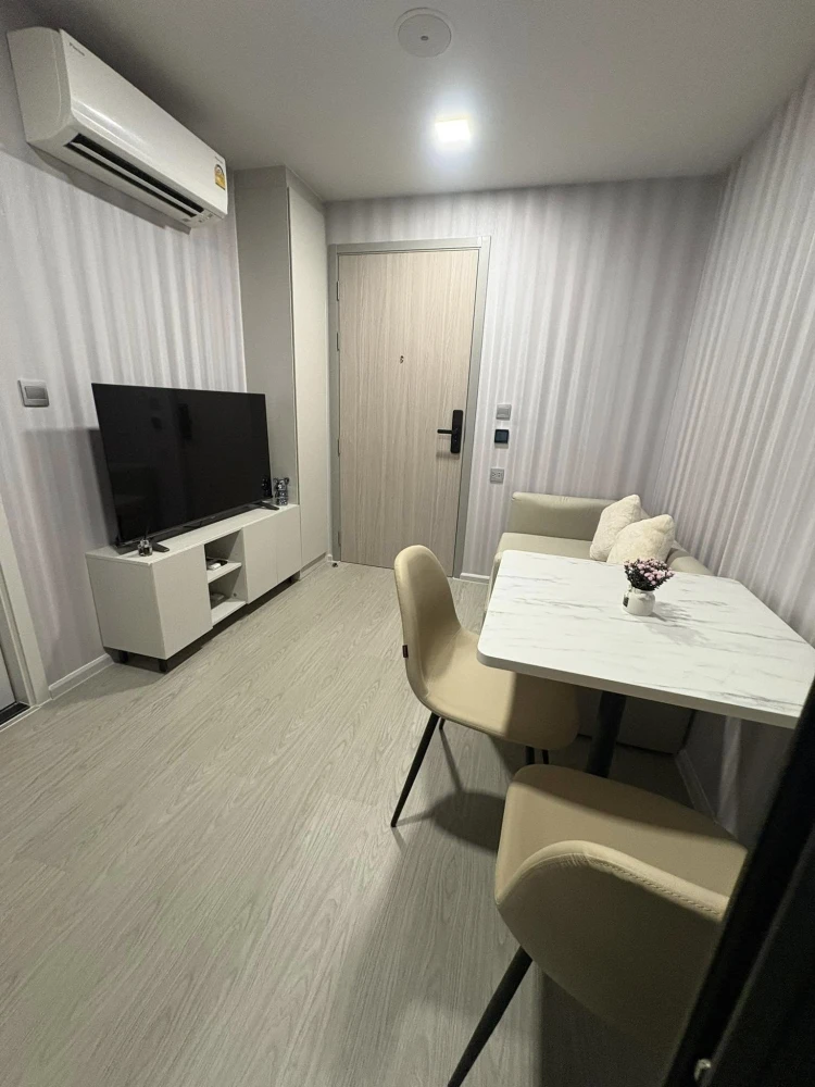 For rent: Condo Atmoz Oasis Onnut, ready to move in, reasonable price, complete in one place, hurry up and reserve now, don't wait.