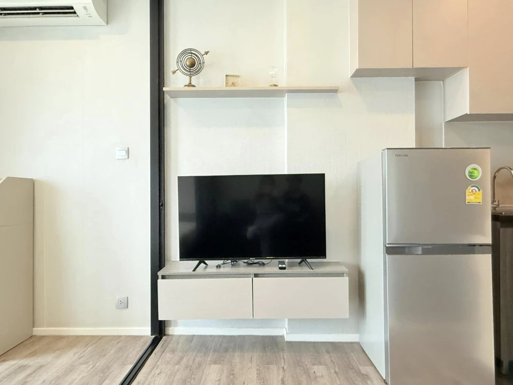 Condo for rent: Brown Condo Ratchada 32, nice room, nice wallpaper, reasonable price, book now.