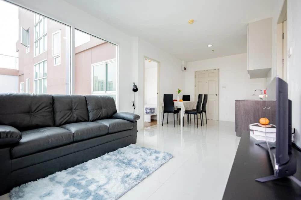 Condo for rent, BTS Residence, spacious room, comes with usable space. If you don't reserve, you'll regret it.
