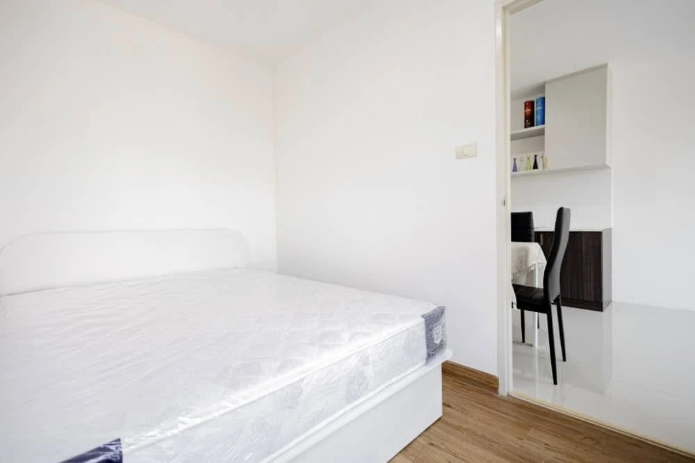 Condo for rent, BTS Residence, spacious room, comes with usable space. If you don't reserve, you'll regret it.