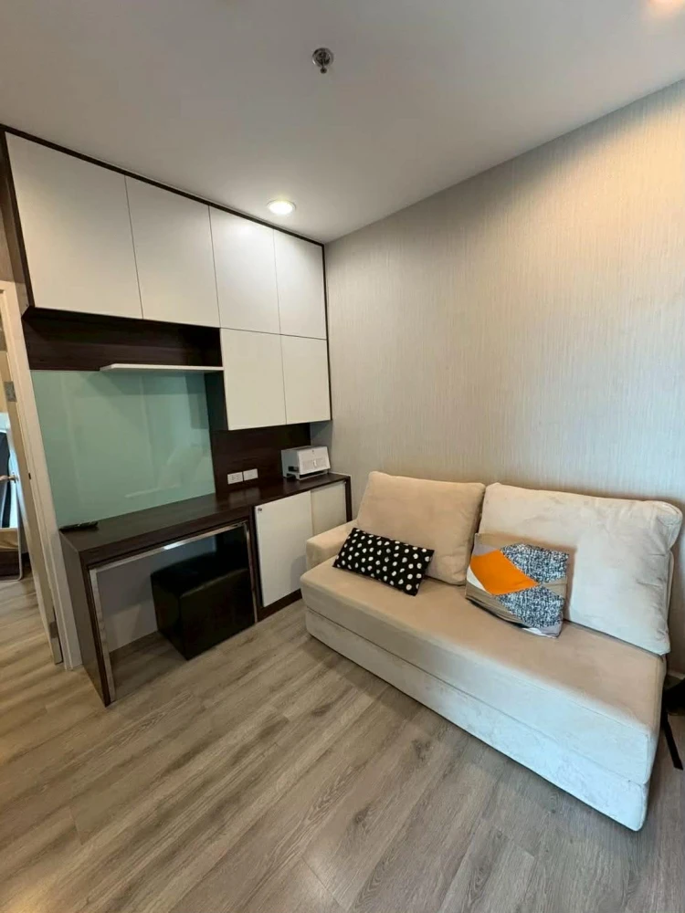 Condo for rent: Centric Sathorn Saint Louis. Fully furnished and equipped with appliances. Ready to move in. Book now, don't miss out!