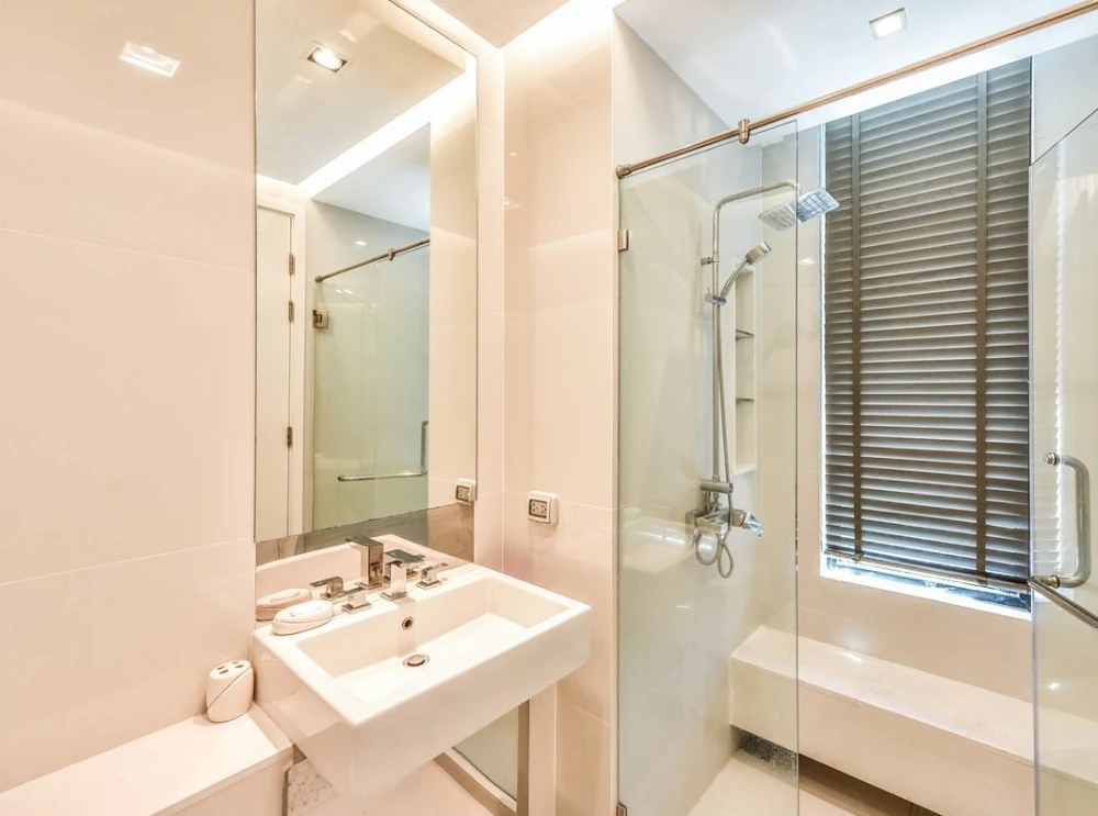 Condo for rent: Equinox Phahon-Vibha, large room, ready to move in, comes with usable space, I must say you can't miss it.