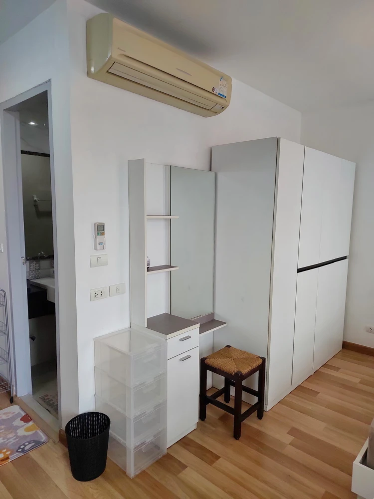 Condo for rent: IDEO BluCove Sukhumvit. Beautifully decorated in a sweet vintage style. Enjoy the BTS view and cool breeze. Book now!