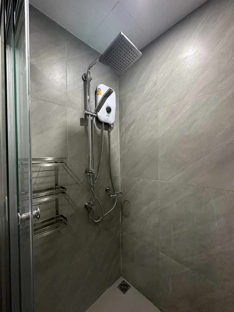 Condo for rent: IDEO Chula–Samyan. Beautifully decorated room with excellent built-in furniture. Everything you need in one place. Just bring your bag