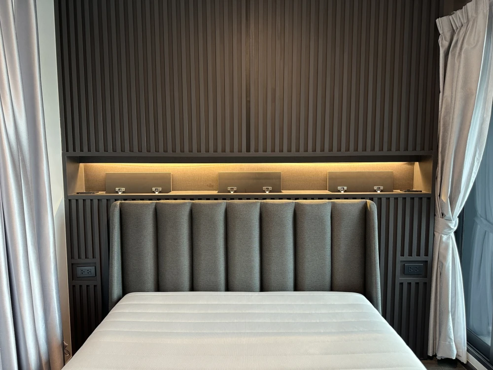 Condo for rent: IDEO Chula–Samyan. Beautifully decorated room with excellent built-in furniture. Everything you need in one place. Just bring your bag