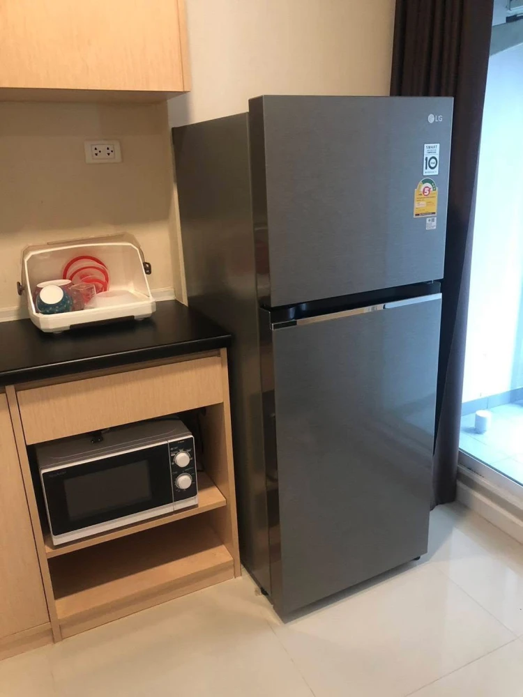 Condo for rent, Jw Don Mueang, convenient transportation, near the airport, near the source of food Meet all needs quickly.