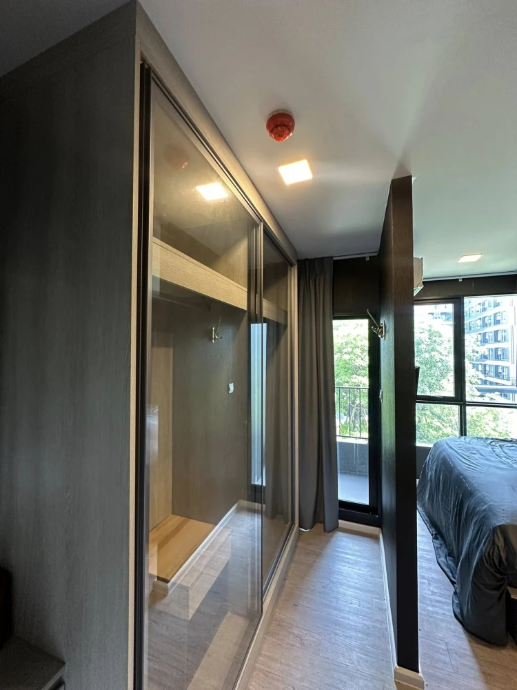For rent: Condo Kave Ava Rangsit, garden view room, must be decorated in cool gray-black tones, comes with complete facilities, don't miss out, hurry