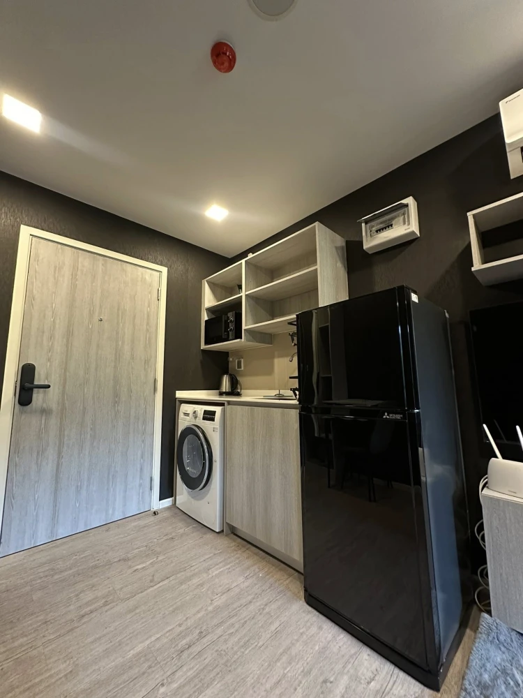 For rent: Condo Kave Ava Rangsit, garden view room, must be decorated in cool gray-black tones, comes with complete facilities, don't miss out, hurry