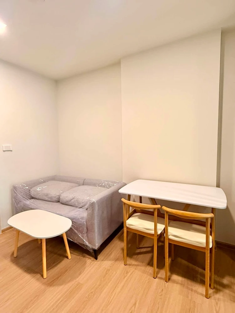 For rent: Kave Luminous Bangmod One Bedroom Exclusive condo, 4th floor, fully furnished. Book now!