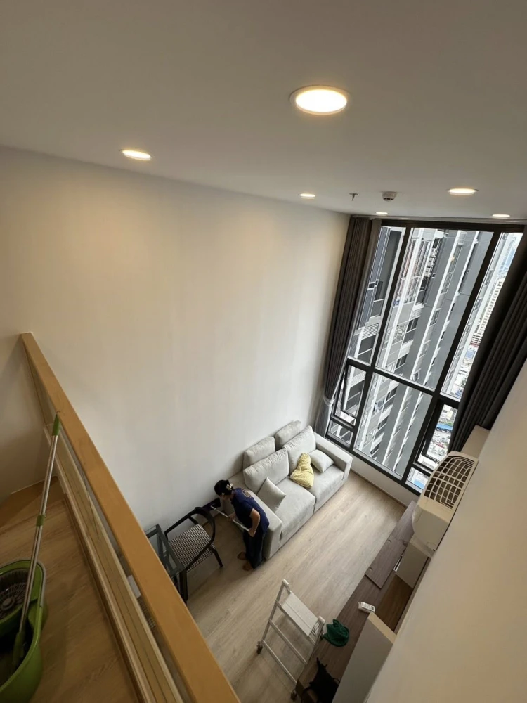 Condo for rent Life-Asok Rama 4, 33rd floor, high view, comes with a very worthwhile usable area. You should not wait.