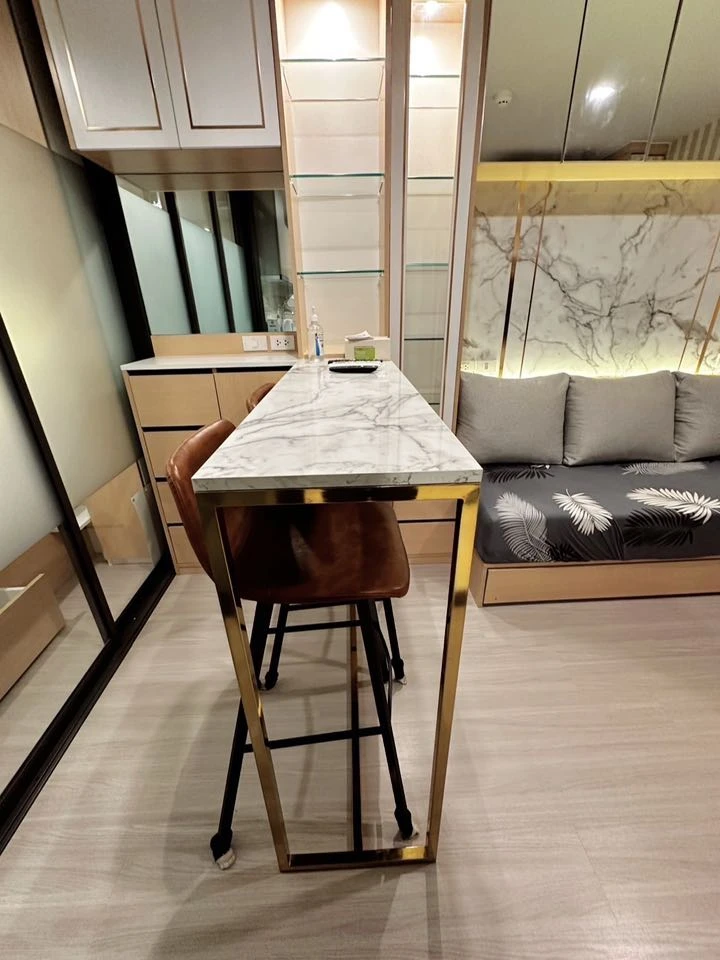Condo for rent, Life Ladprao, spacious room, comfortable, high floor, built-in furniture, complete furniture, all here in one place, hurry and book no