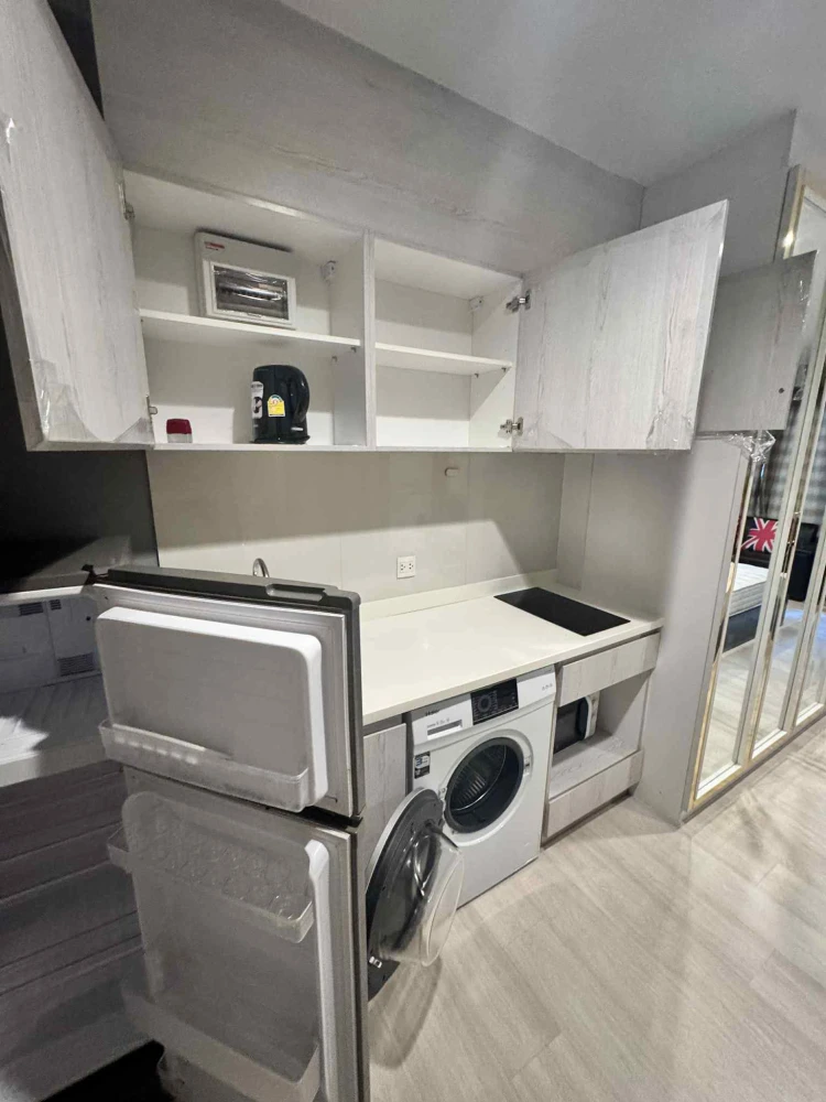 Condo for rent, Life one wireless, studio room, 4th floor, not high, comes with amenities, book now