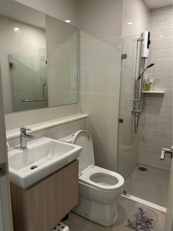 Condo for rent, Life Rama 4, high floor, fully furnished, just bring your bags++