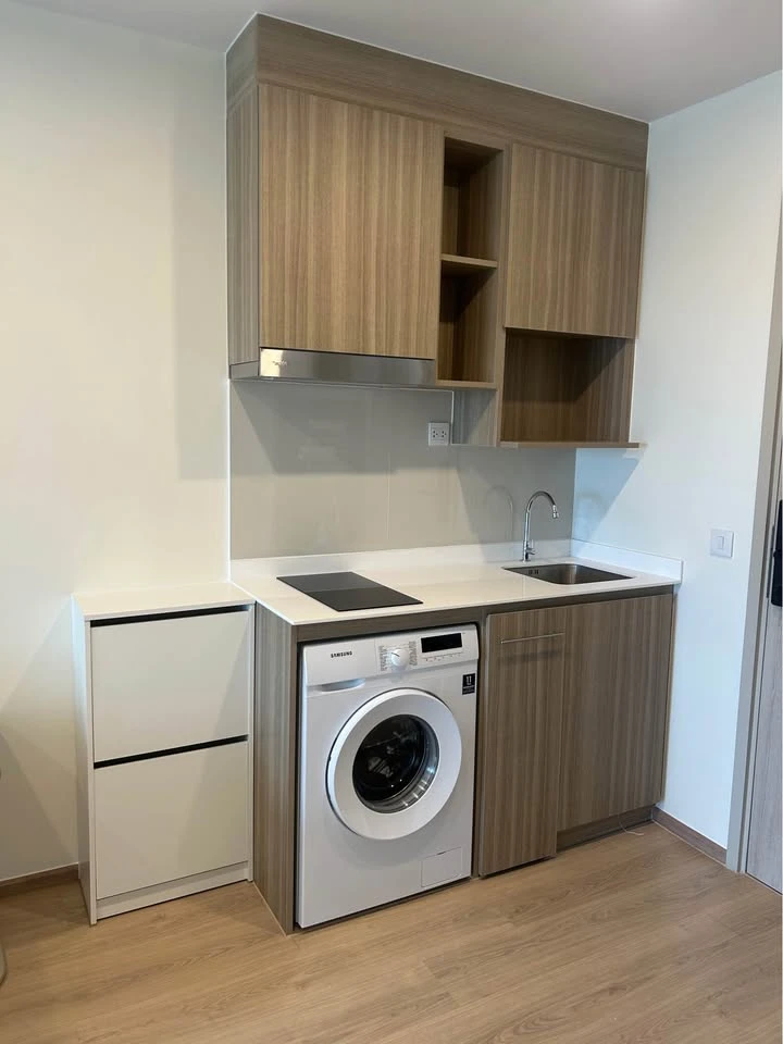 Condo for rent, Life Rama 4, high floor, fully furnished, just bring your bags++