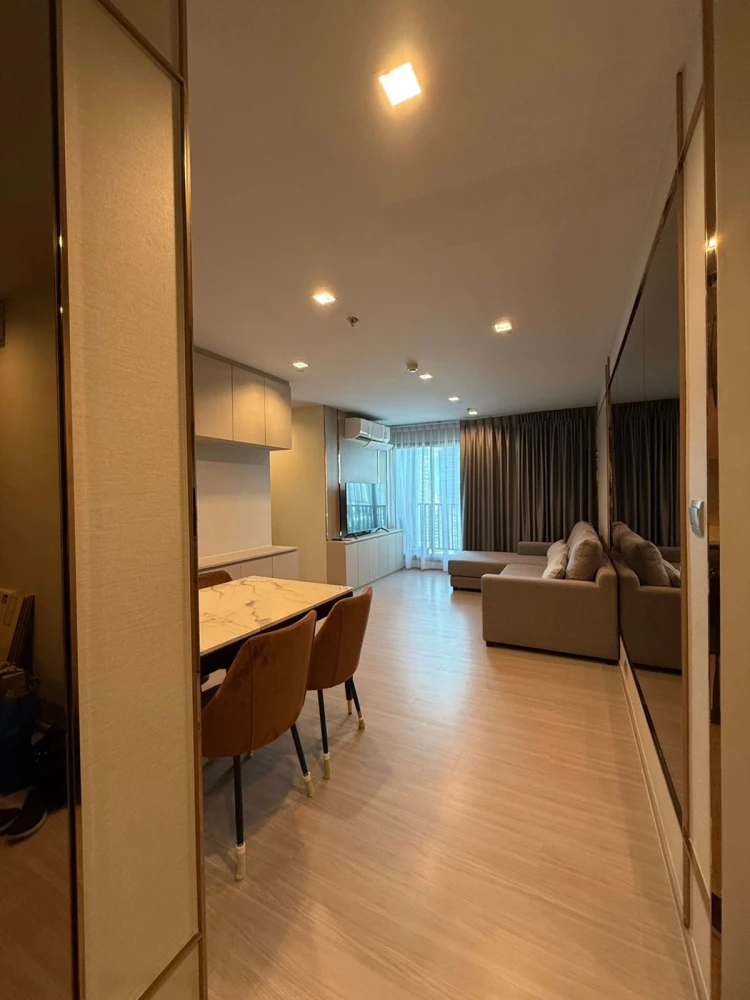 Condo for rent, Life Ladprao, high floor unit, ready to move in, spacious and comfortable. Book now!