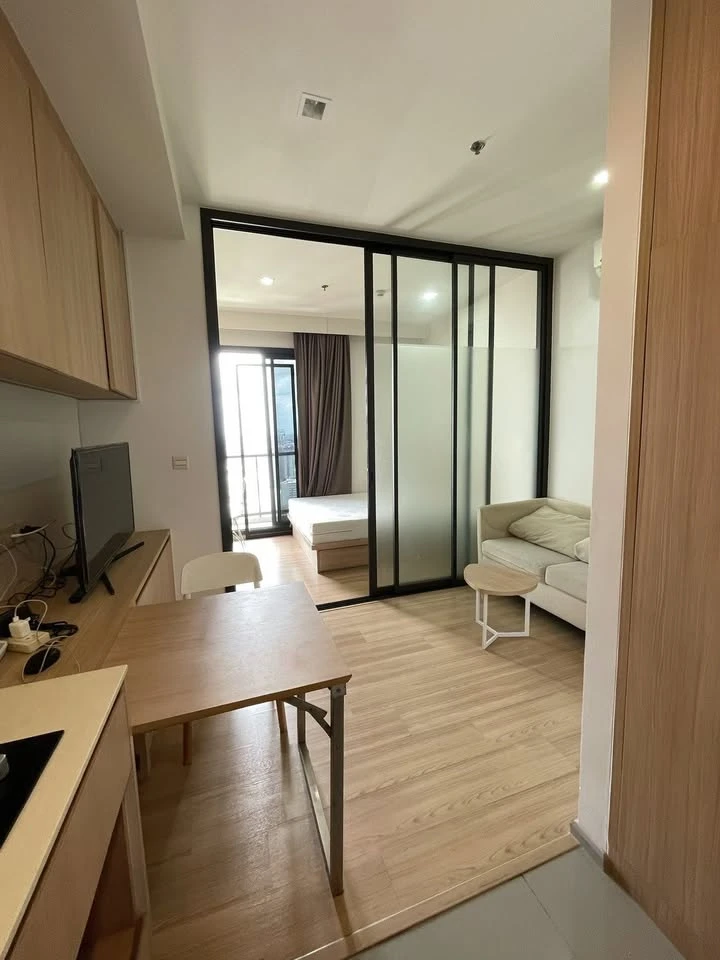 Condo for rent, M Jatujak, ready to move in, high floor, furnished, reserve now.
