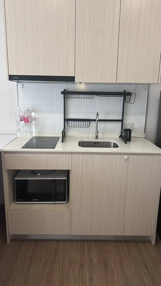 Condo for rent: Metris Rama 9 - Ramkhamhaeng. Ready to move in, fully furnished, great price. Book now, don't miss out!