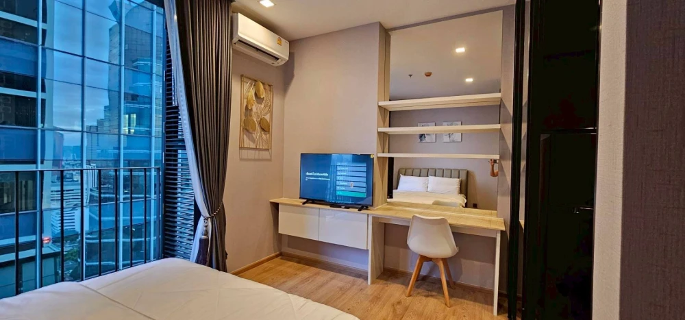 Condo for rent, Noble around Ari, 26th floor, full facilities, great price, hurry and reserve now, don't delay.