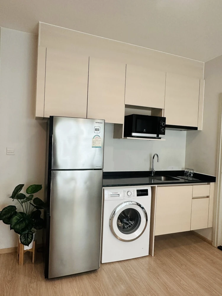 Condo for rent Noble Revolve Ratchada 2, large room, comfortable, 6th floor, clear view, hurry and reserve now, don't miss out.