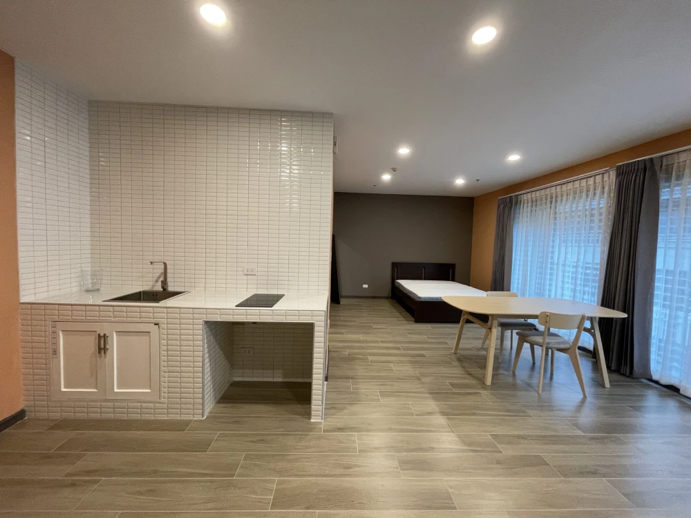 Condo for Rent Noble Solo Thonglor Fully furnished with brand new furniture, ready to move in.