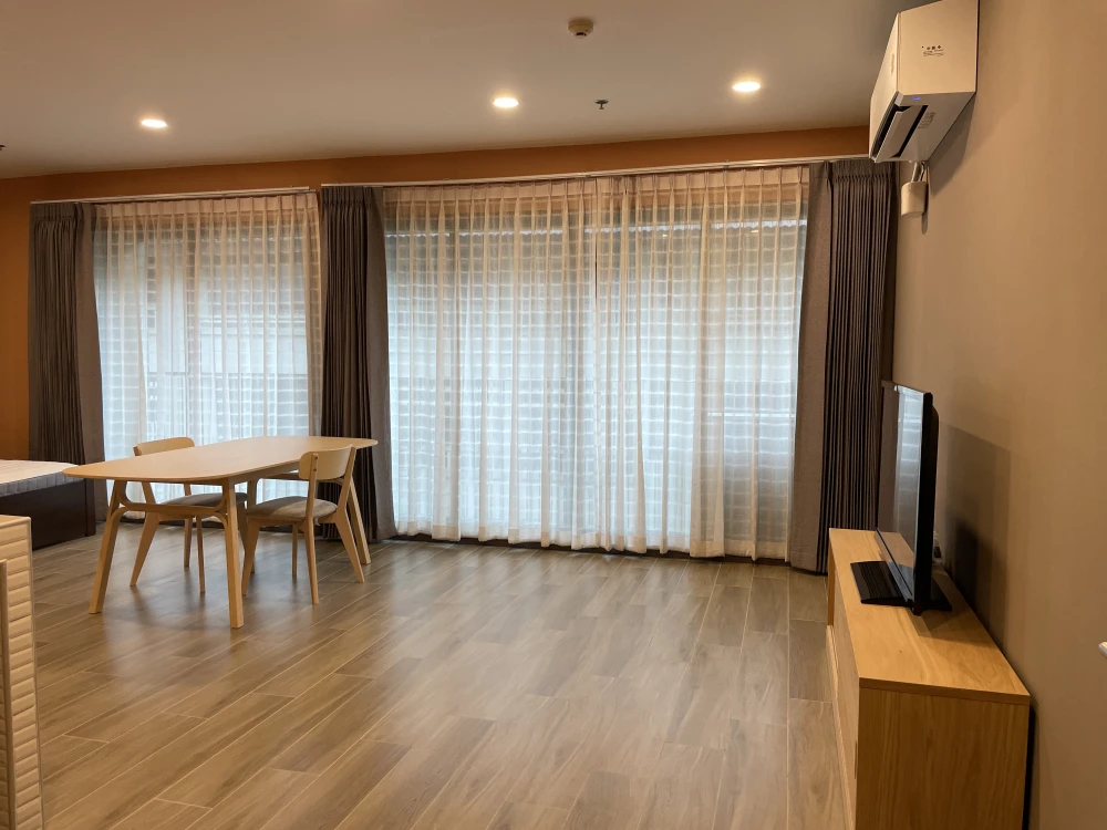Condo for Rent Noble Solo Thonglor Fully furnished with brand new furniture, ready to move in.
