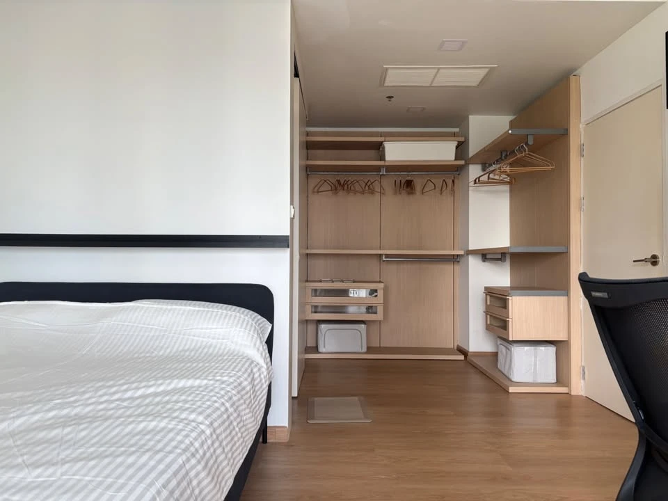 Condo for rent: Noble Solo, spacious room with plenty of usable space. Hurry and reserve now, don't miss the opportunity.