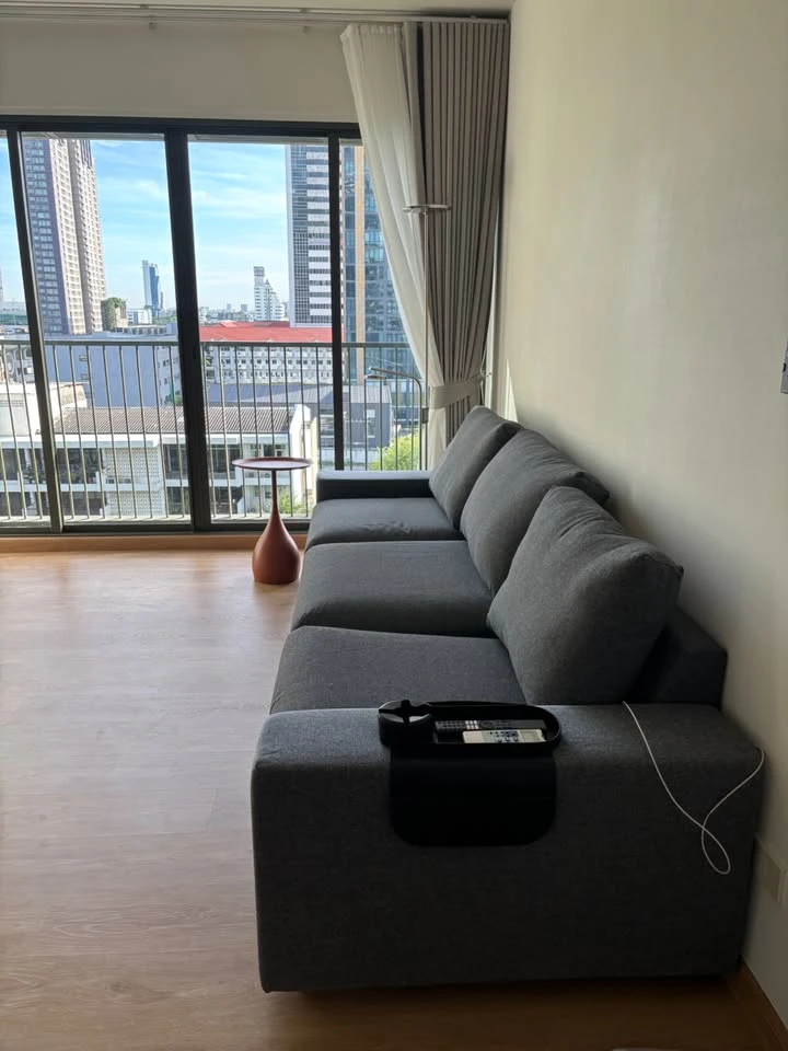 Condo for rent: Noble Solo, spacious room with plenty of usable space. Hurry and reserve now, don't miss the opportunity.