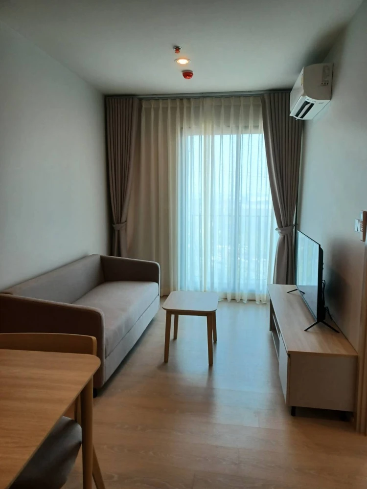 Condo for rent, Nue Mega Plus Bangna. Spacious room with ample living space, 11th floor, overlooking Mega Bangna mall. Book now!