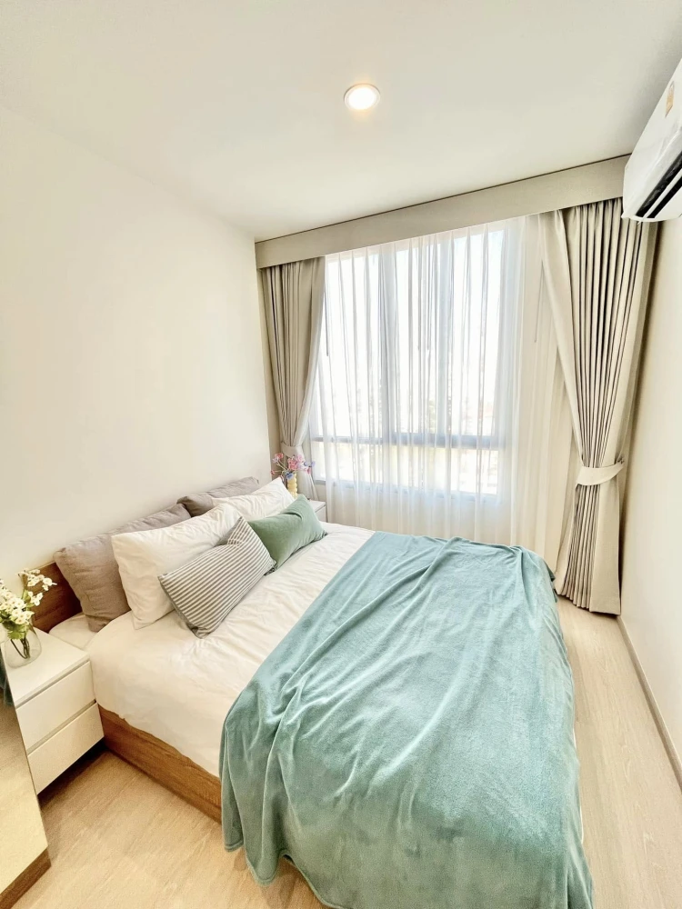 Condo for rent, Nue noble Faichai wanglang, pleasantly decorated, bright tones, easy on the eyes, high view, no block to reserve at all.
