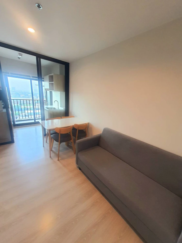 Condo for rent Nue Noble Srinakarin-Lasalle, complete with appliances, just bring your bags and move in.