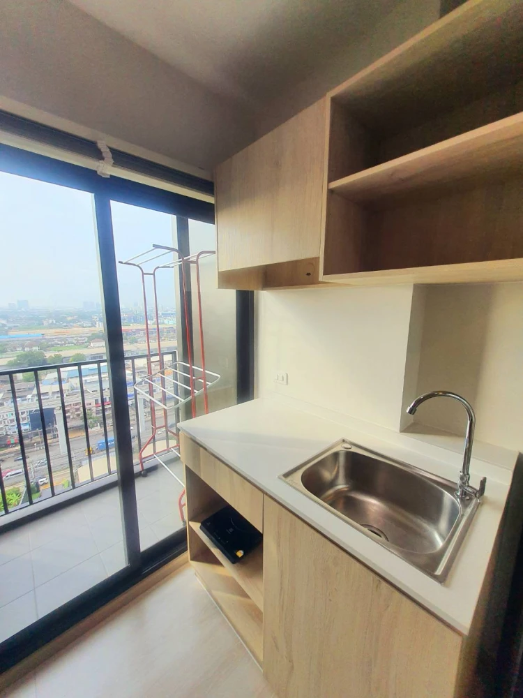Condo for rent Nue Noble Srinakarin-Lasalle, complete with appliances, just bring your bags and move in.