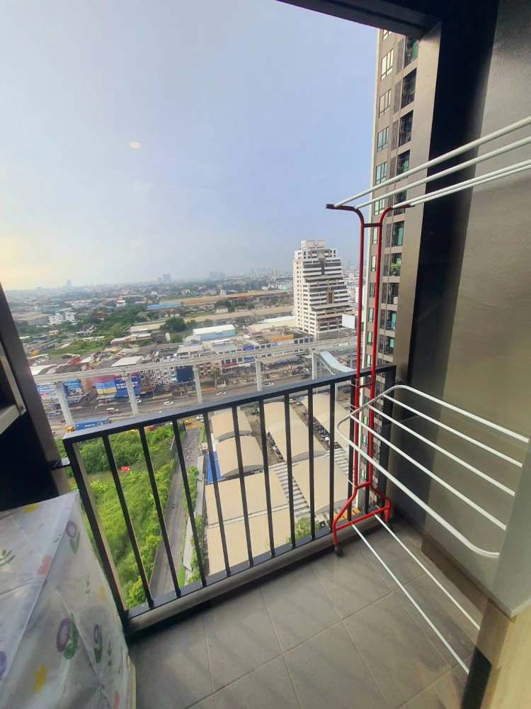 Condo for rent Nue Noble Srinakarin-Lasalle, complete with appliances, just bring your bags and move in.